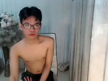 Chaturbate Sex Chat of urdreamboy_doms