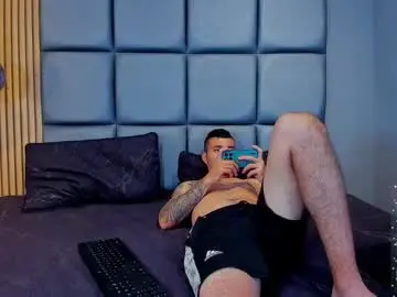 Chaturbate Live Porn of zoe_gianluca