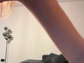 Chaturbate Live Sex Cam of aviebby