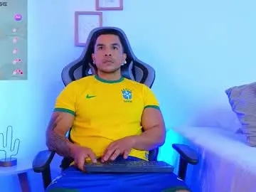 Chaturbate Live Sex Cam of esteban_de_louise