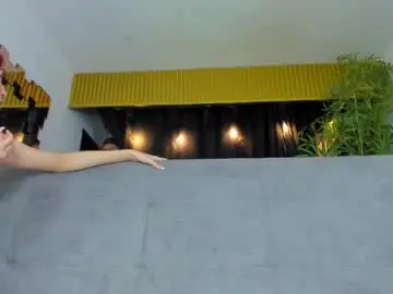 Chaturbate Sex Chat of golden_girl_house