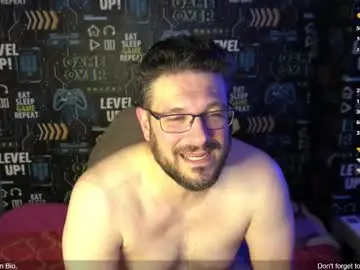 Chaturbate Best live sex cam show of trojanbrit