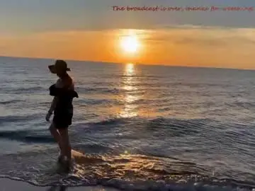 Chaturbate Live Sex Cam of alyssa_pusy