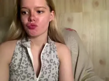 Chaturbate Adult Video Chat of juligwartney