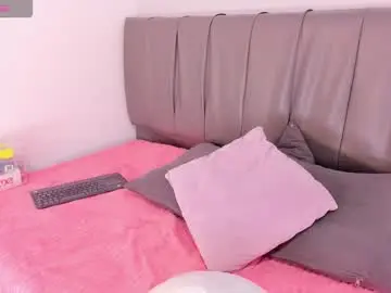 Chaturbate Sex Cam of cheerlynn