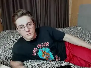 Chaturbate Free Live Porn of deni_boy99