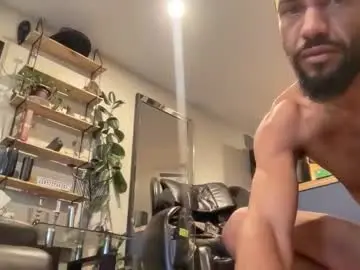 Chaturbate Live Sex Cam of globalmovement