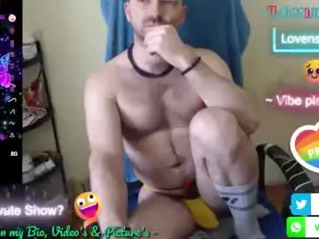 Chaturbate Live Sex of hairyass25yo