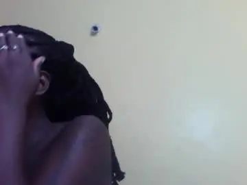 Chaturbate Watch Live Sex Cams of princessmiles2