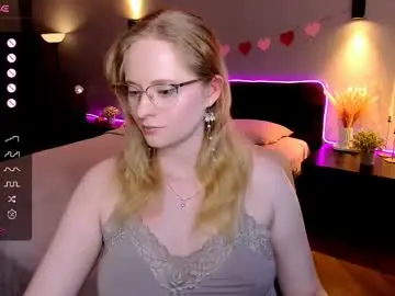 Chaturbate Adult Webcams of sheslinki