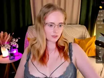 Chaturbate Live Sex Cam of sheslinki