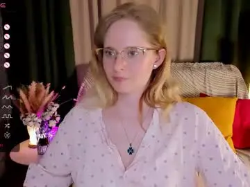 Chaturbate Best live sex cam show of sheslinki