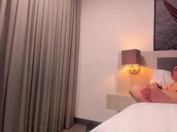 Chaturbate Nude Webcam of julian_knox