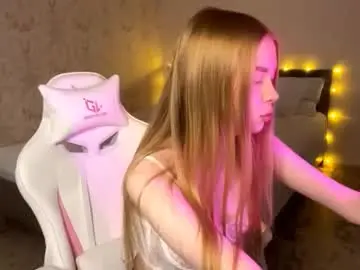 Chaturbate Watch Live Sex Cams of lumisun