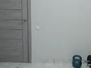 Chaturbate Best live sex cam show of maxi_foxxx