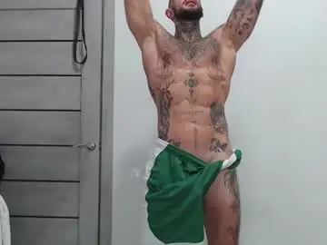 Chaturbate Sex Cam of maxi_foxxx