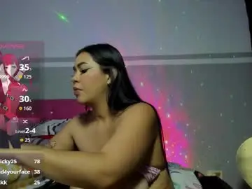 Chaturbate Sex Cam of naughtysasha27