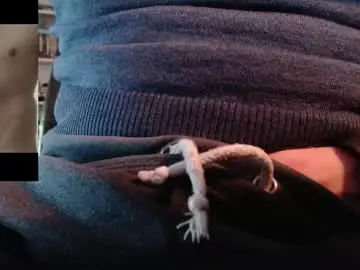 Chaturbate Free Live Porn of robby66_56