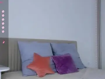 Chaturbate Nude Webcam of _alissaa_