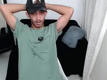 Chaturbate Sex Cam of caius_fox