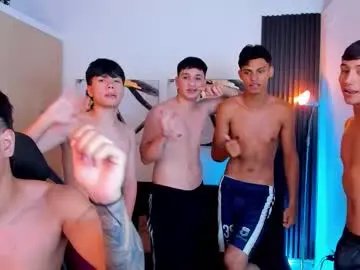 Chaturbate Watch Live Sex Cams of interracial_wallen