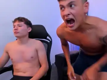 Chaturbate Watch Live Sex Cams of interracial_wallen