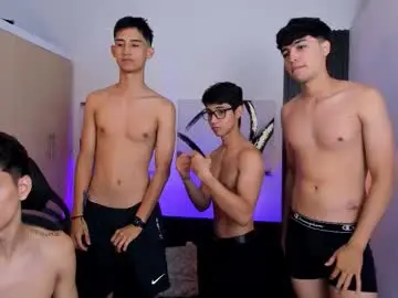 Chaturbate Live Sex Cam of interracial_wallen