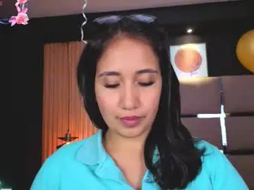 Chaturbate Live Sex Cam of lauroberts