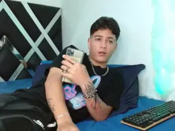 Chaturbate Adult Webcams of levy_steve