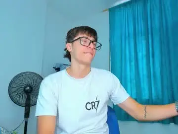 Chaturbate Best live sex cam show of alessandro_dybala