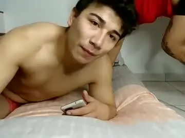 Chaturbate Live Sex Cam of hector01thc