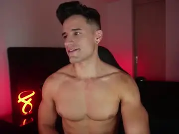 Chaturbate Live Sex Cam of krops_