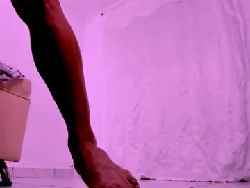 Chaturbate Adult Webcams of muscle_man07