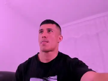 Chaturbate Nude Webcam of muscle_man07