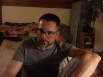 Chaturbate Live Sex of supersquirrel81