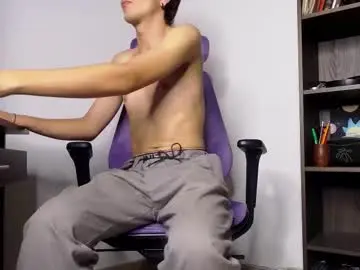 Chaturbate Sex Cam of alex_connorr