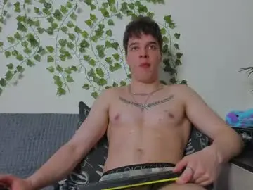 Chaturbate Free Porn Cam of bravo_maestro