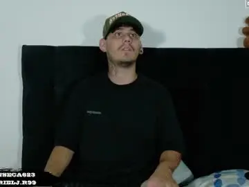 Chaturbate Live Sex Cam of gabrieljr99