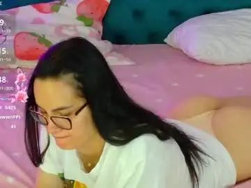 Chaturbate Free Live Porn of raeeamber_