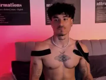 Chaturbate Live Porn of thomas_fit1