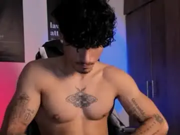 Chaturbate Live Sex Cam of thomas_fit1