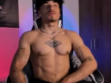 Chaturbate Free Live Porn of thomas_fit1