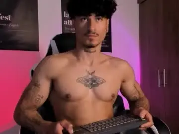 Chaturbate Watch Live Sex Cams of thomas_fit1