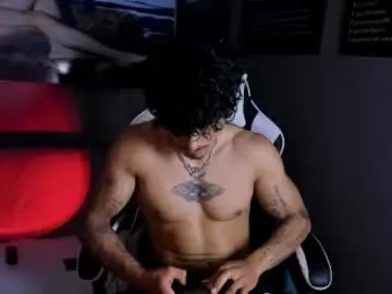 Chaturbate Free Porn Cam of thomas_fit1