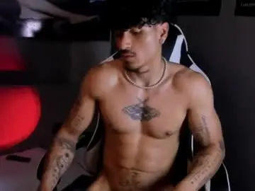 Chaturbate Adult Webcam of thomas_fit1