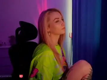 Chaturbate Live Sex Cam of ask_alexa