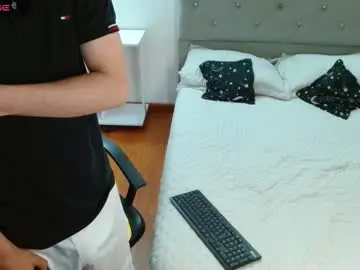 Chaturbate Nude Webcam of dandythomas