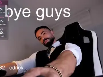 Chaturbate Nude Webcam of edrick_walton