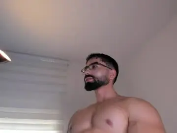 Chaturbate Live Sex Cam of edrick_walton