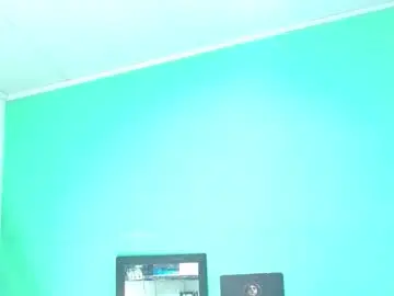 Chaturbate Live Sex Cam of avalericherrycm101